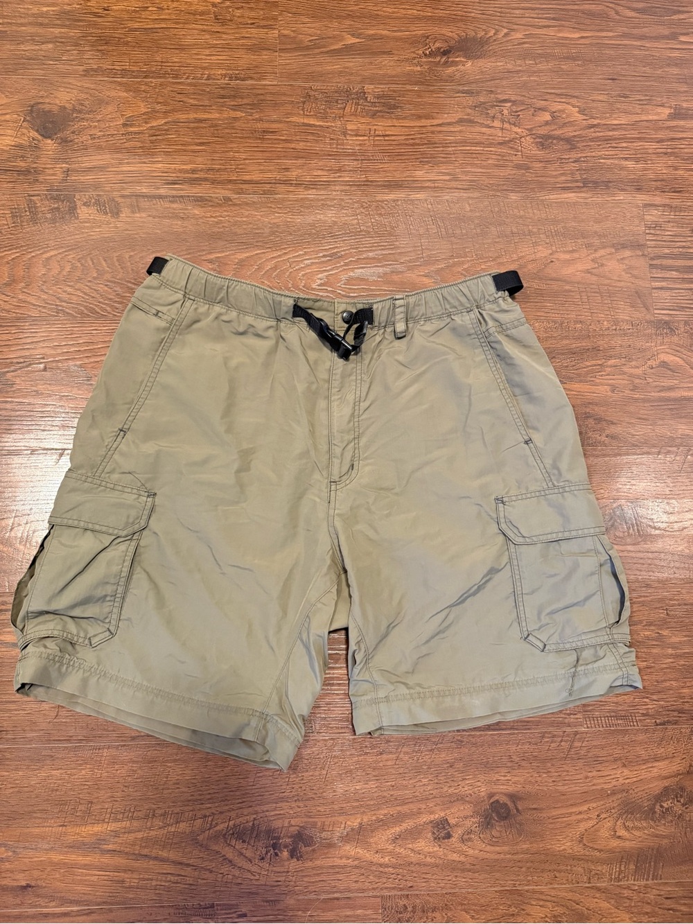 Men's REI Olive Cargo Shorts - Casual Utility Style